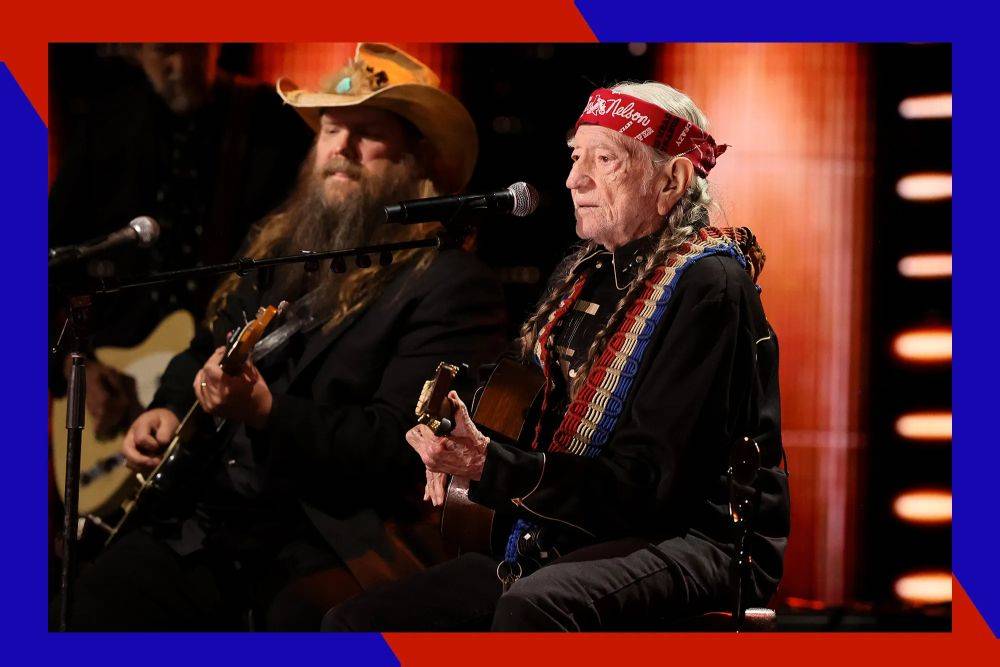 Willie Nelson extends 2024 tour again. Get tickets today